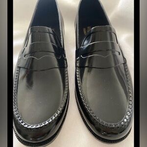 NWOT GH Bass Weejuns Original Penny Loafers leather black patent women’s 9